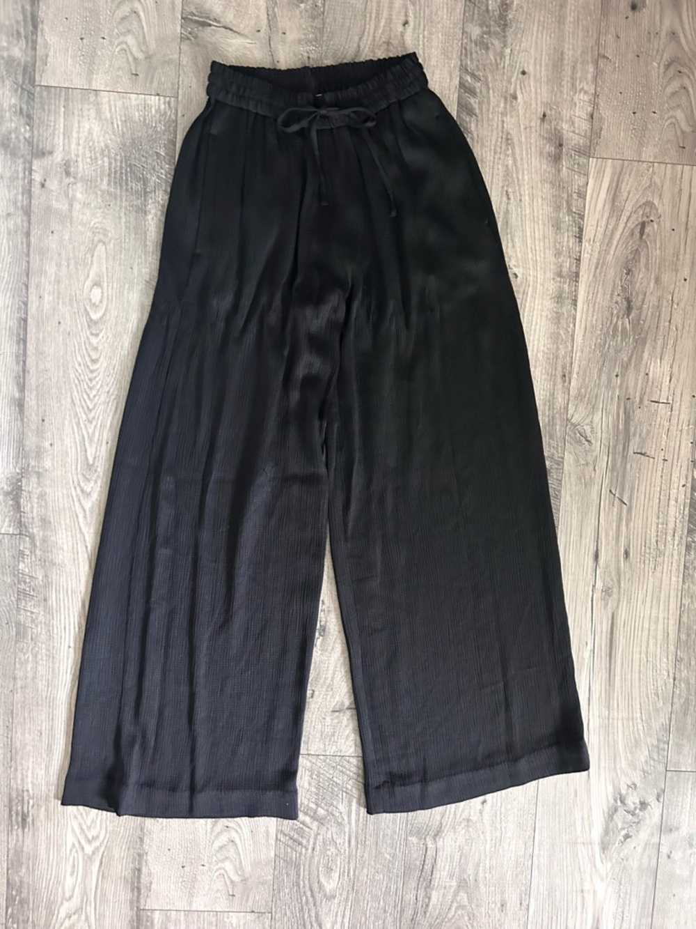 COS Textured Wide-Leg Drawstring Pants Black Size 2 - Picture 3 of 9